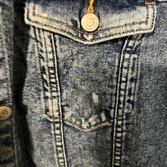Sonoma Women’s Jean Jacket - Stone washed size 2X - Picture 4 of 8